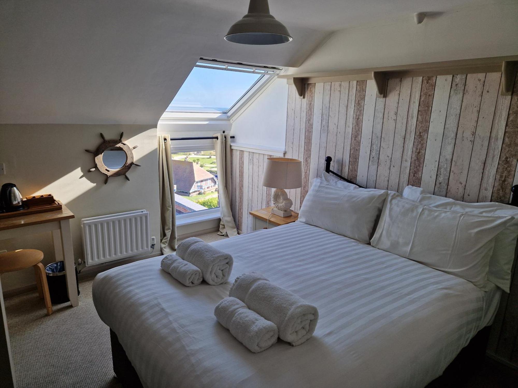 Durdle Door Hotel Lulworth Cove Exteriör bild