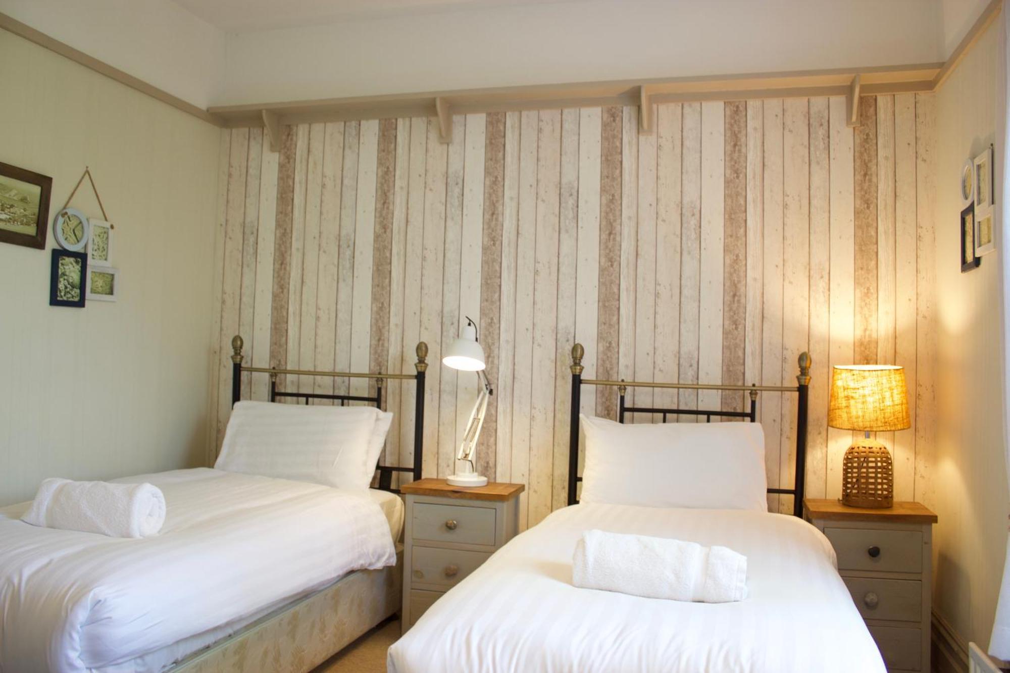 Durdle Door Hotel Lulworth Cove Exteriör bild