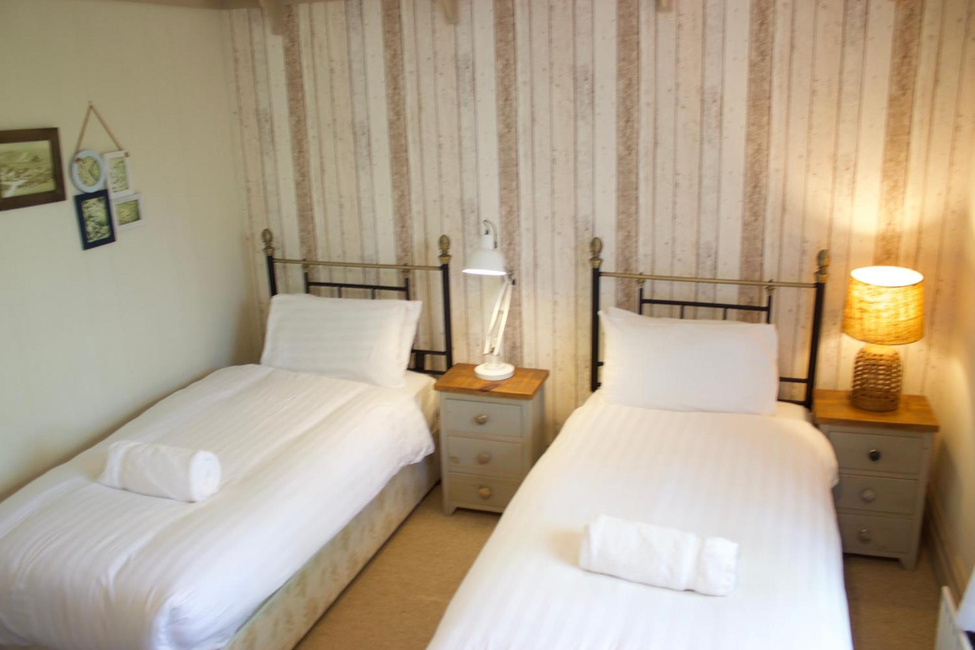 Durdle Door Hotel Lulworth Cove Exteriör bild