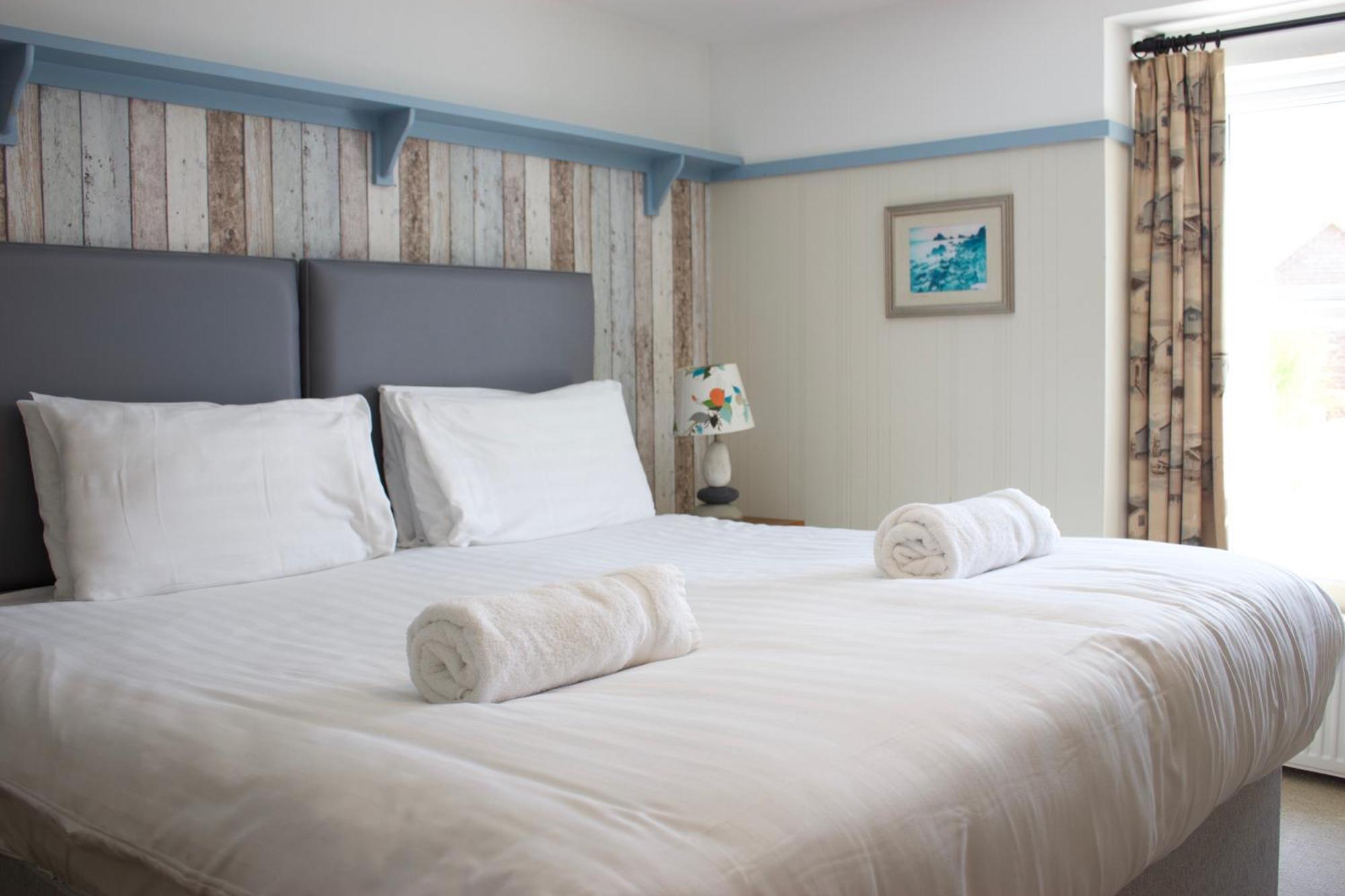 Durdle Door Hotel Lulworth Cove Exteriör bild